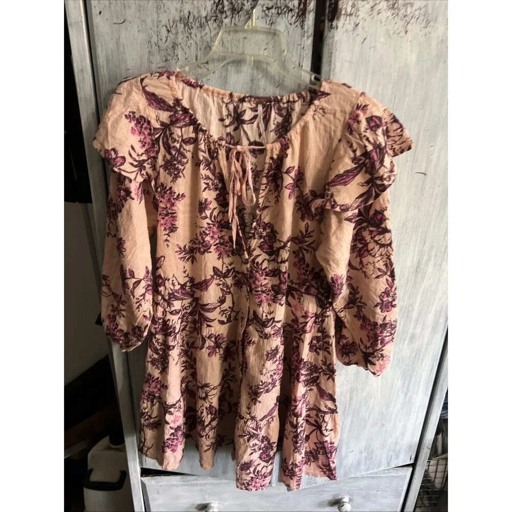 Free people floral tunic size extra small BoHo cottage core ruffled